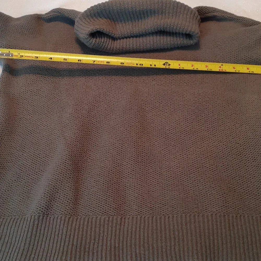 Madewell knit grey long sleeve turtleneck sweater size medium - Picture 3 of 4